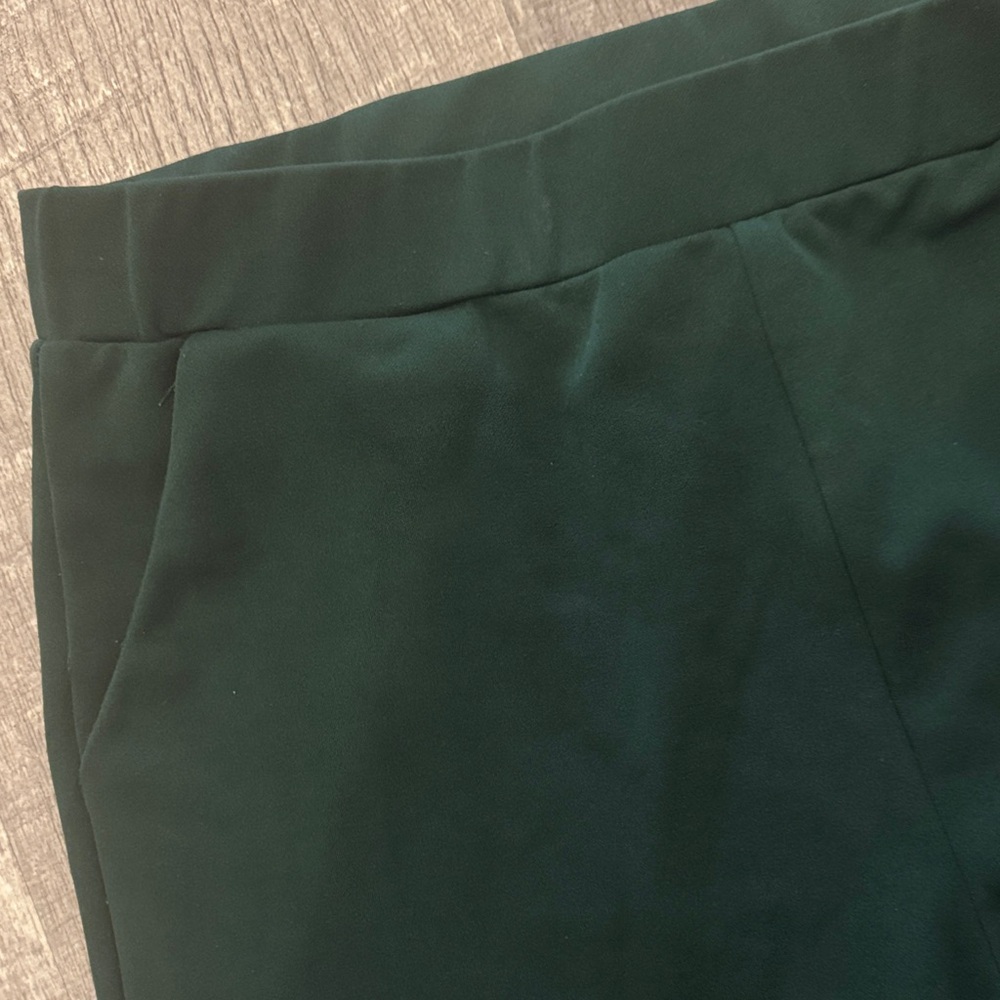 Dark Green Cropped Pants - Picture 2 of 3